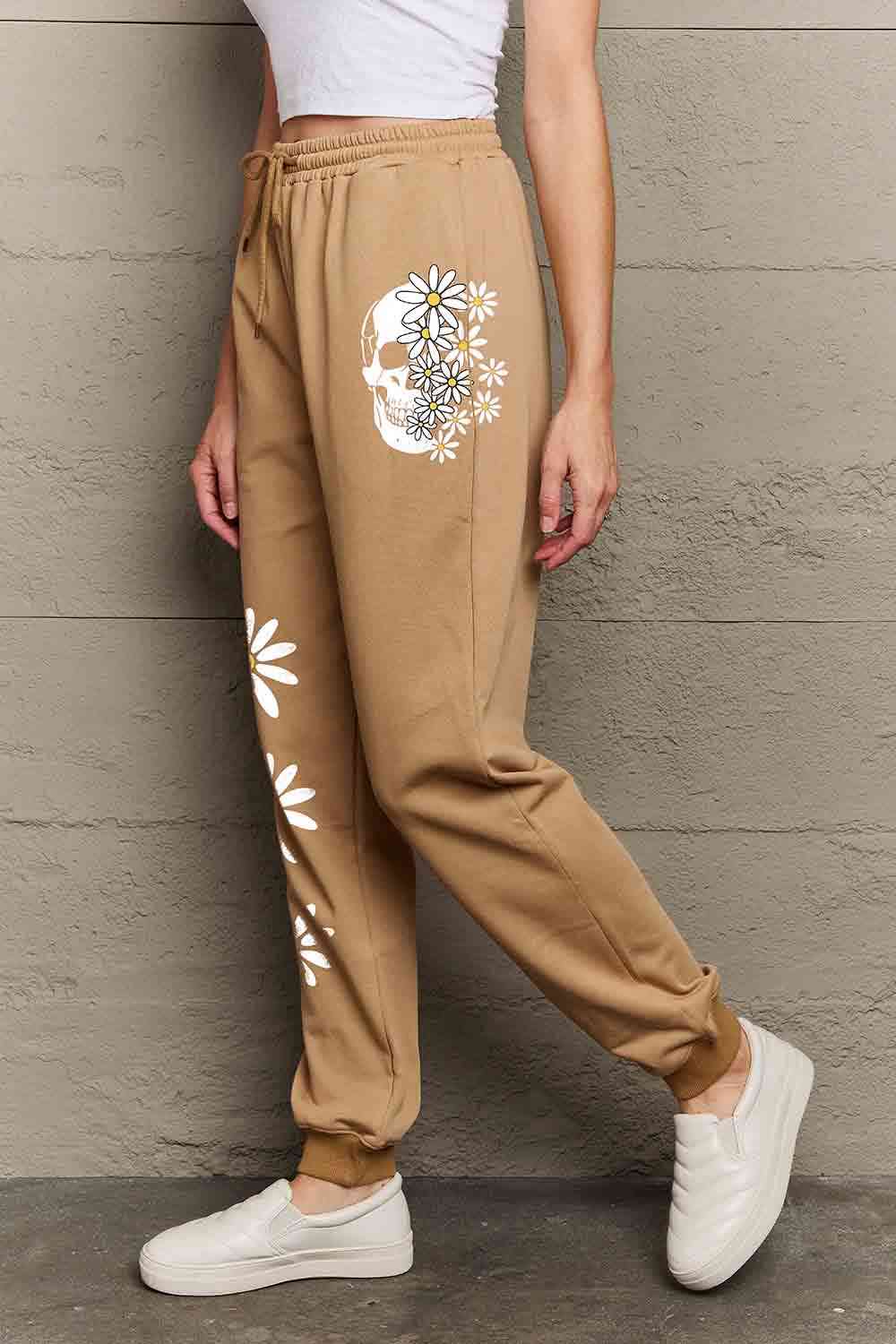 Drawstring Flower and Skull Graphic Long Sweatpants